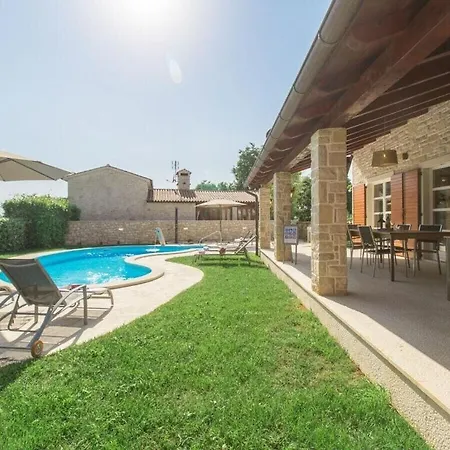 Santa Maria Domenica For Up To 12 Persons Villa Kaštelir