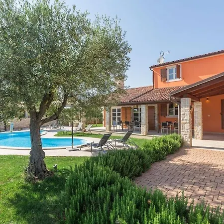 Santa Maria Domenica For Up To 12 Persons Villa *